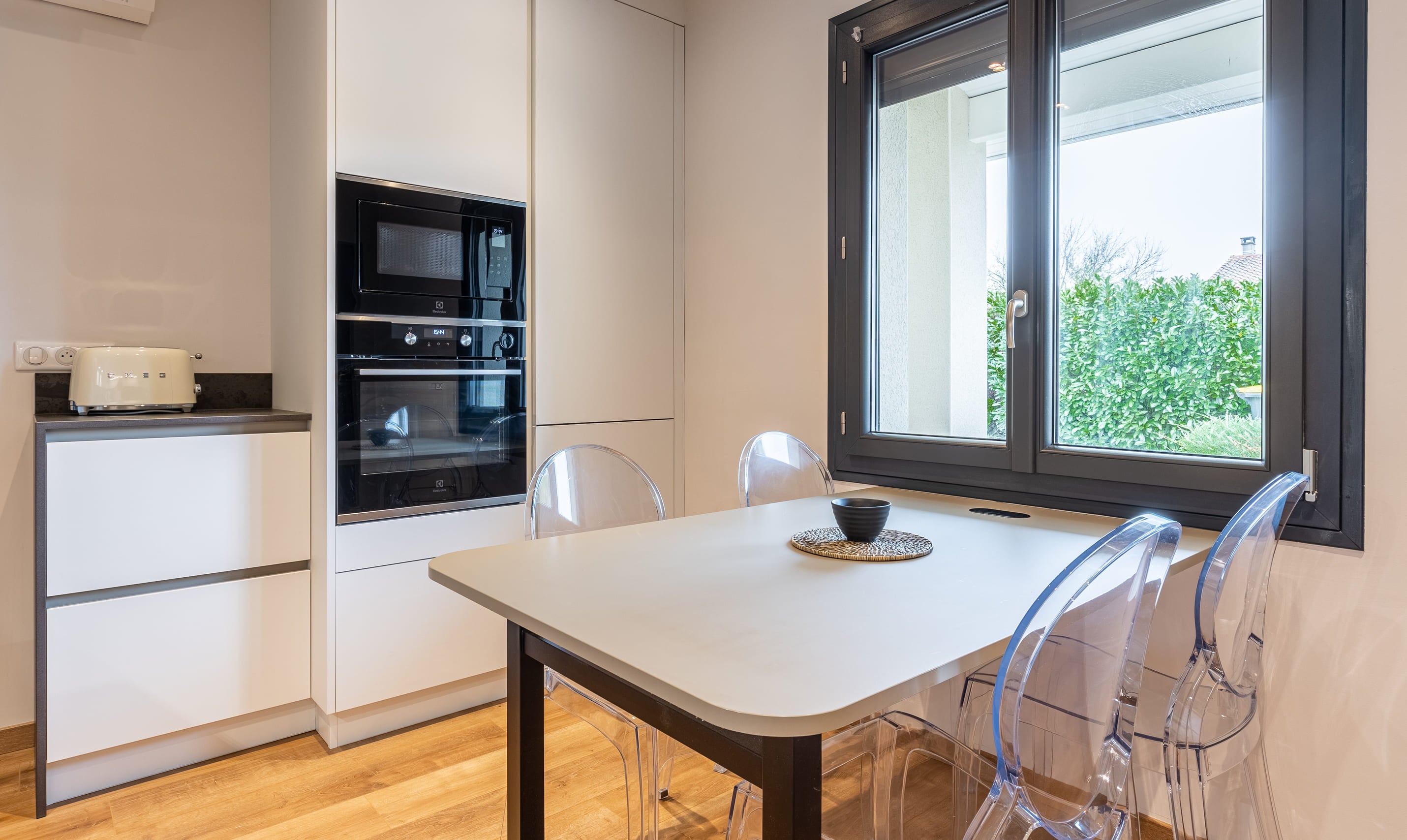 Cuisine ARMONY Kappa avec colonne four et micro-ondes ELECTROLUX