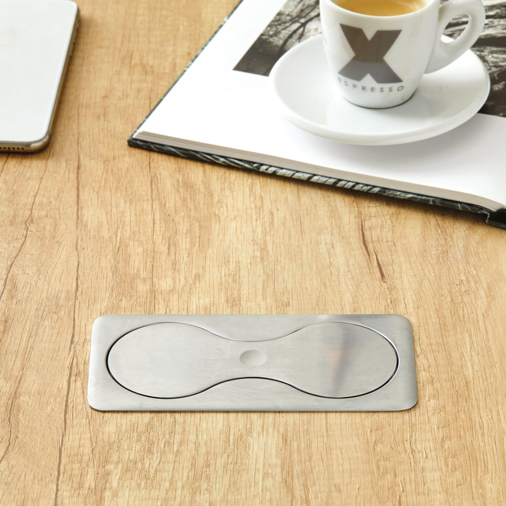 Bloc 2 prises EIGHT rectangulaire affleurant à encastrer dans un plan de travail de 5 à 40mm - finition inox brossé- 16A - 230V - 2P+T