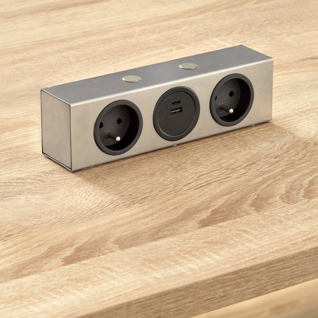 Bloc central - finition inox brossé - 2 prises 16A - 240V - 2P+T + USB-A + USB-C