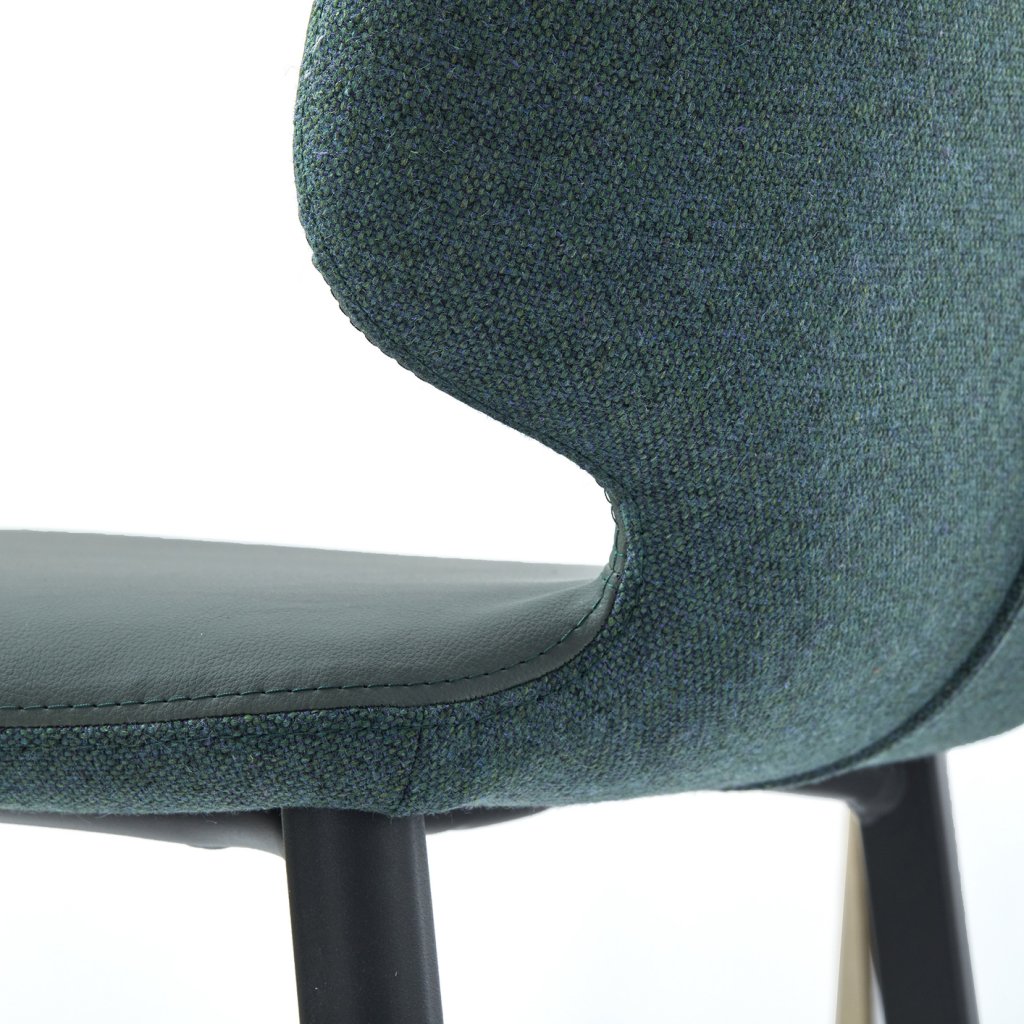 Chaise FLAP-Structure graphite-Intérieur écopelle Vert Pin-Extérieur main line Vert pin