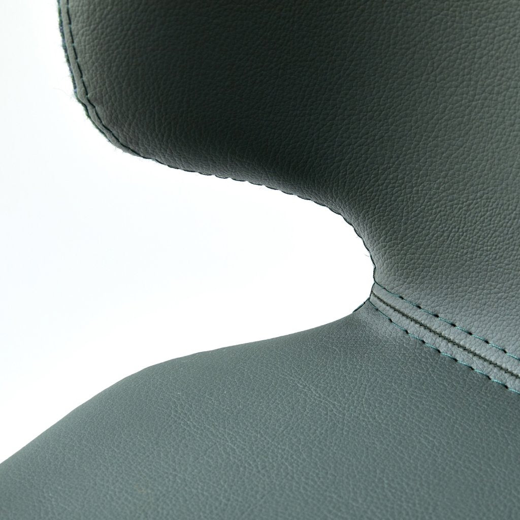 Chaise FLAP-Structure graphite-Intérieur écopelle Vert Pin-Extérieur main line Vert pin