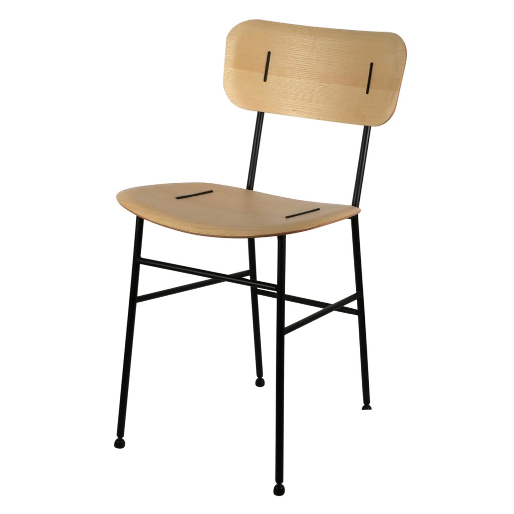 Chaise PLUM-Structure noire-Dossier et assise bois teinté naturel