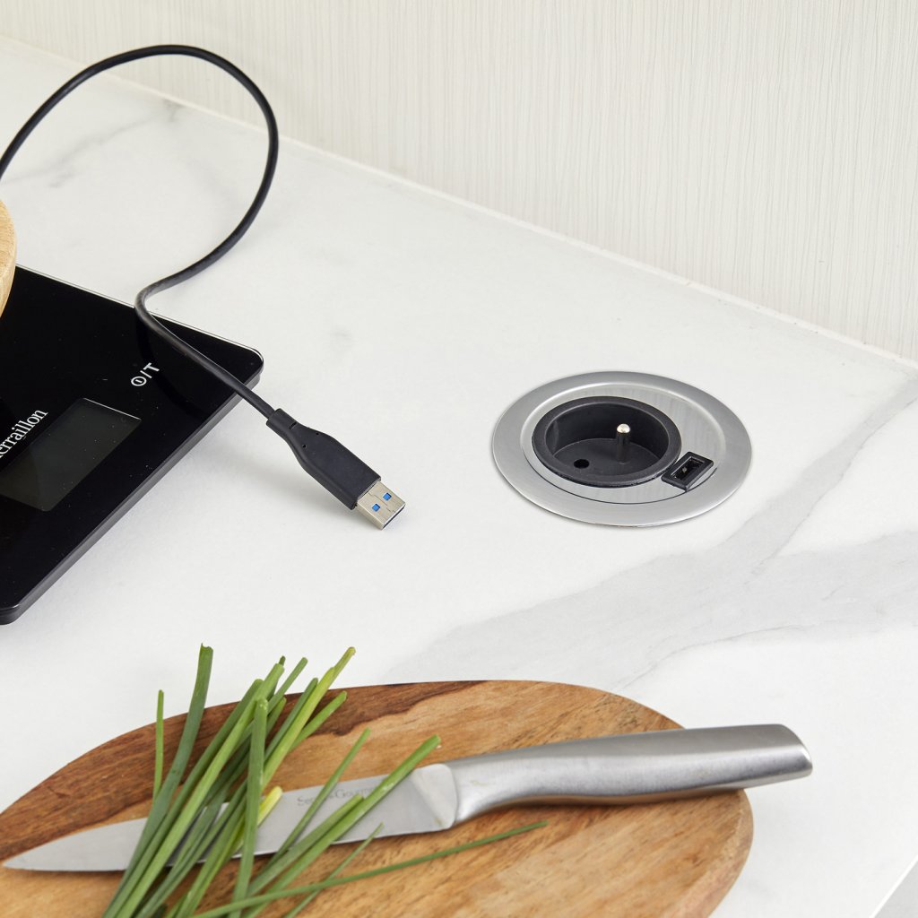 Bloc prise + USB DOT sans clapet-Finition Inox brossé-16A-230V-2P+1T