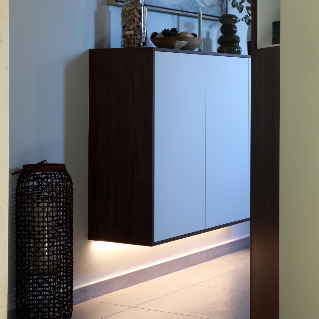 Kit LED COB flexible en rouleau de 2,5m avec son convertisseur 15W et son câble d'alimentation de 1m - 3000K (blanc chaud) -5W/m