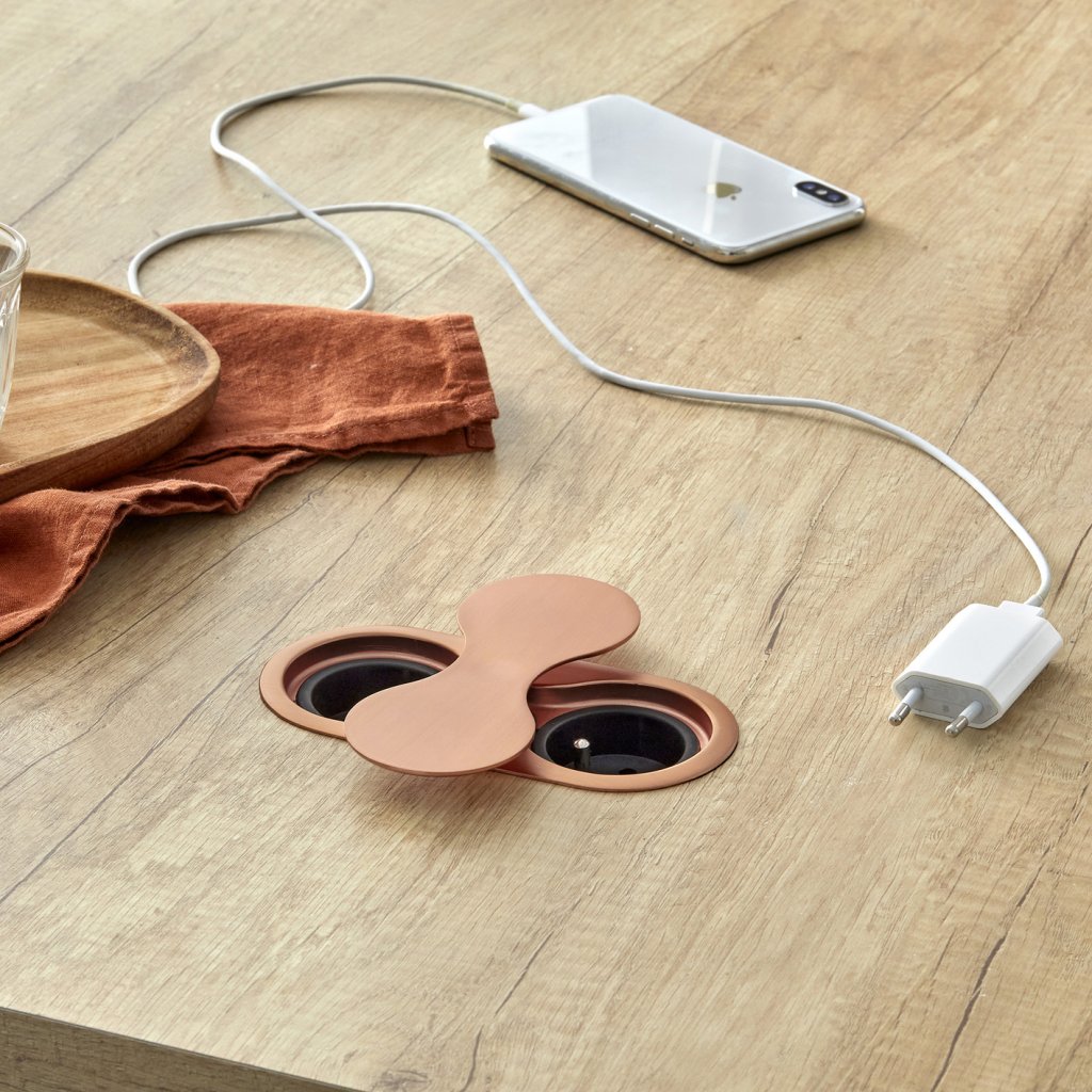 Bloc 2 prises EIGHT affleurant à encastrer dans un plan de travail de 5 à 40mm - finition cuivre mat - 16A - 230V - 2P+T