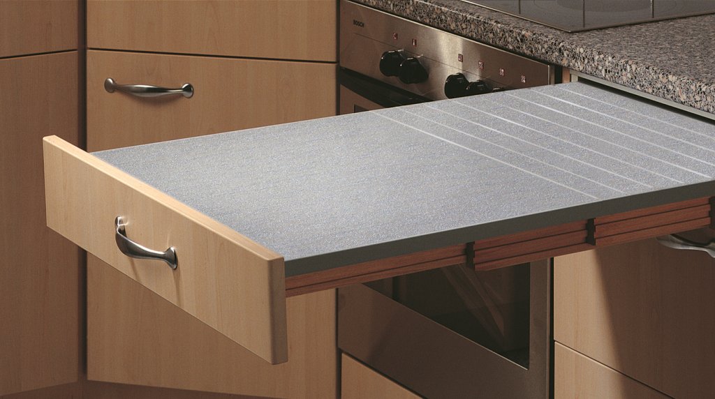 Table escamotable pour meuble de 600mm - 560 x 800mm-Encombrement 560x 500 mm (repliée)- finition gris aluminium - Hailo Rapid