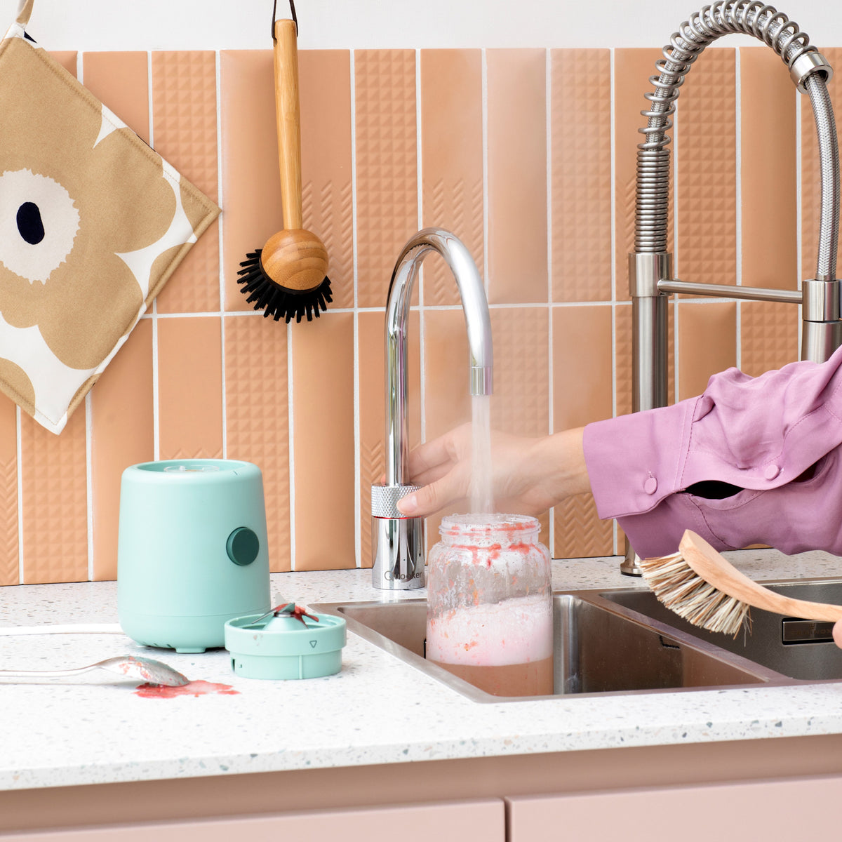 Robinet Quooker Nordic Round Chrome en situation dans une cuisine