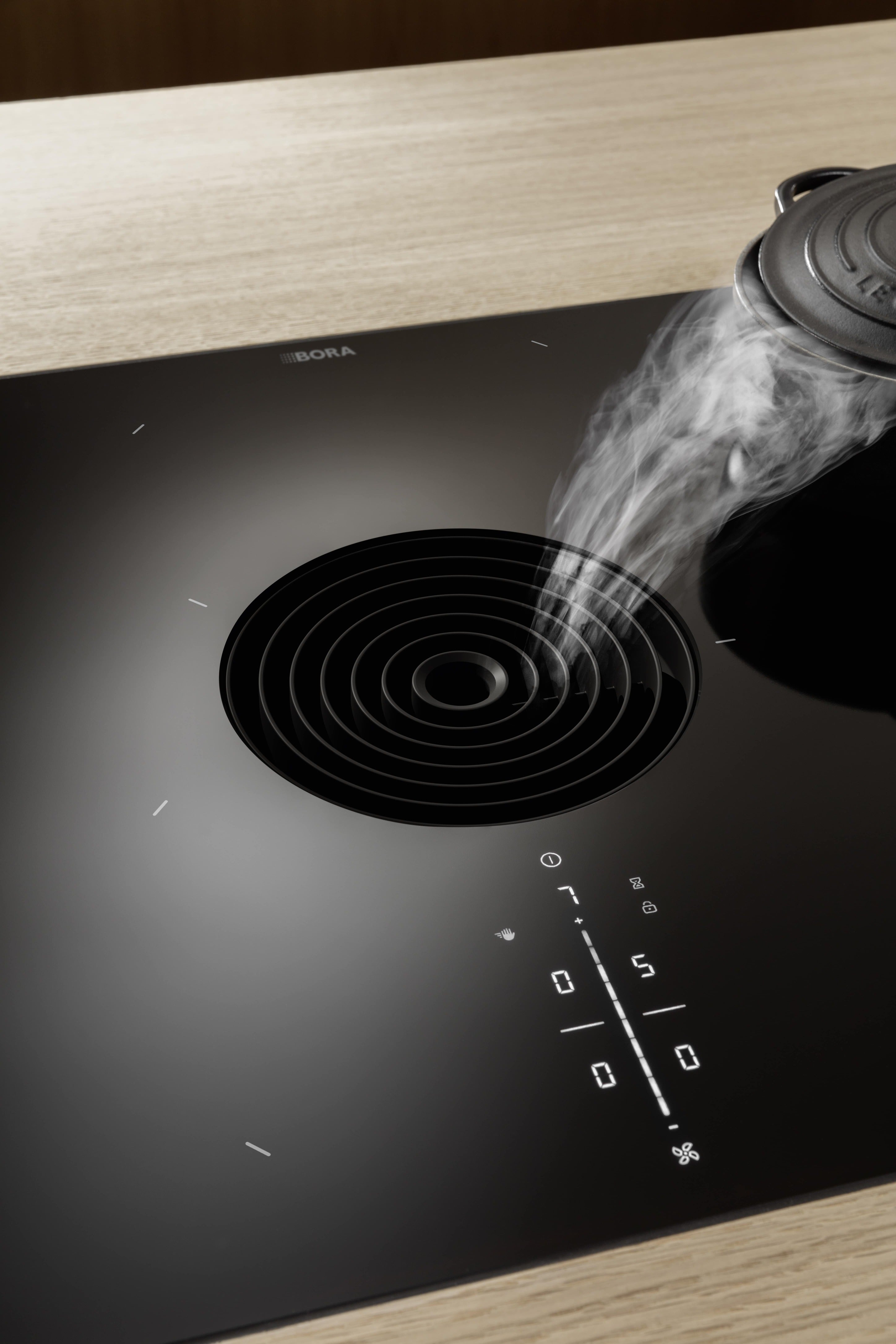 M PURE - Table de cuisson induction avec dispositif aspirant (évacuation d'air)