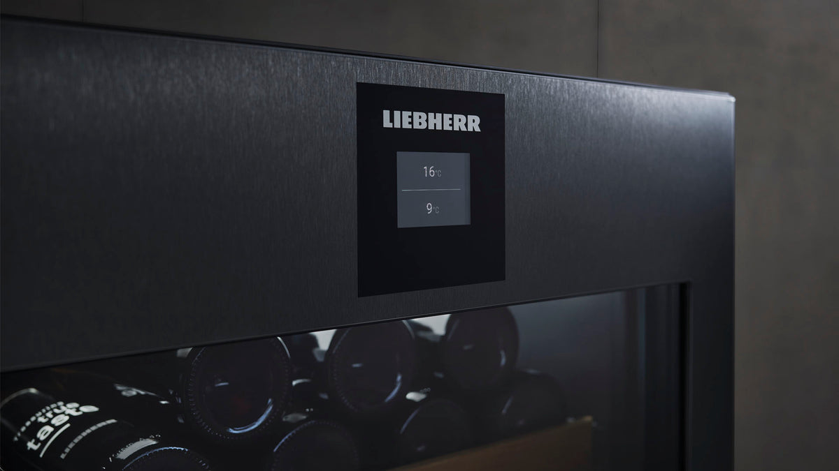Écran de commande d’une cave à vin Liebherr à deux zones de température
