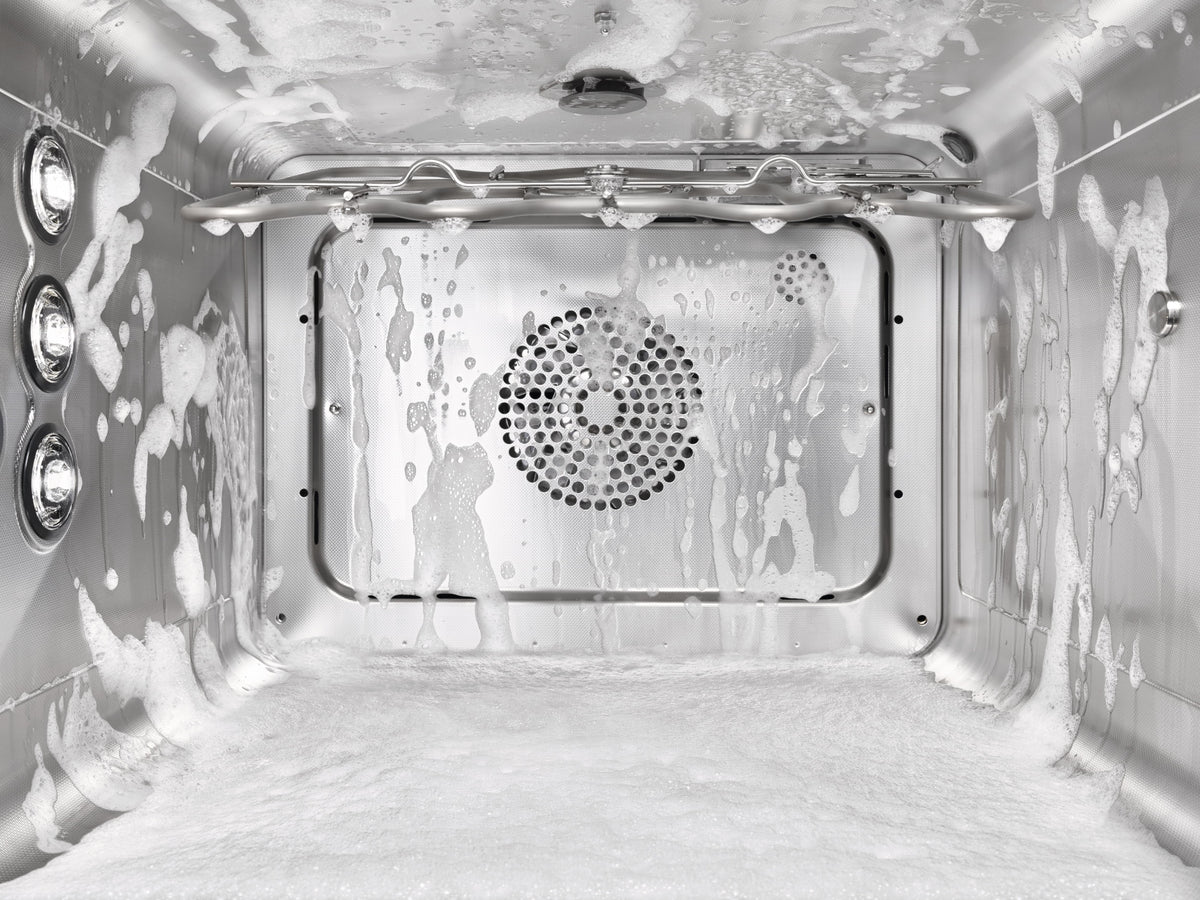 Nettoyage automatique HydroClean de l'enceinte inox