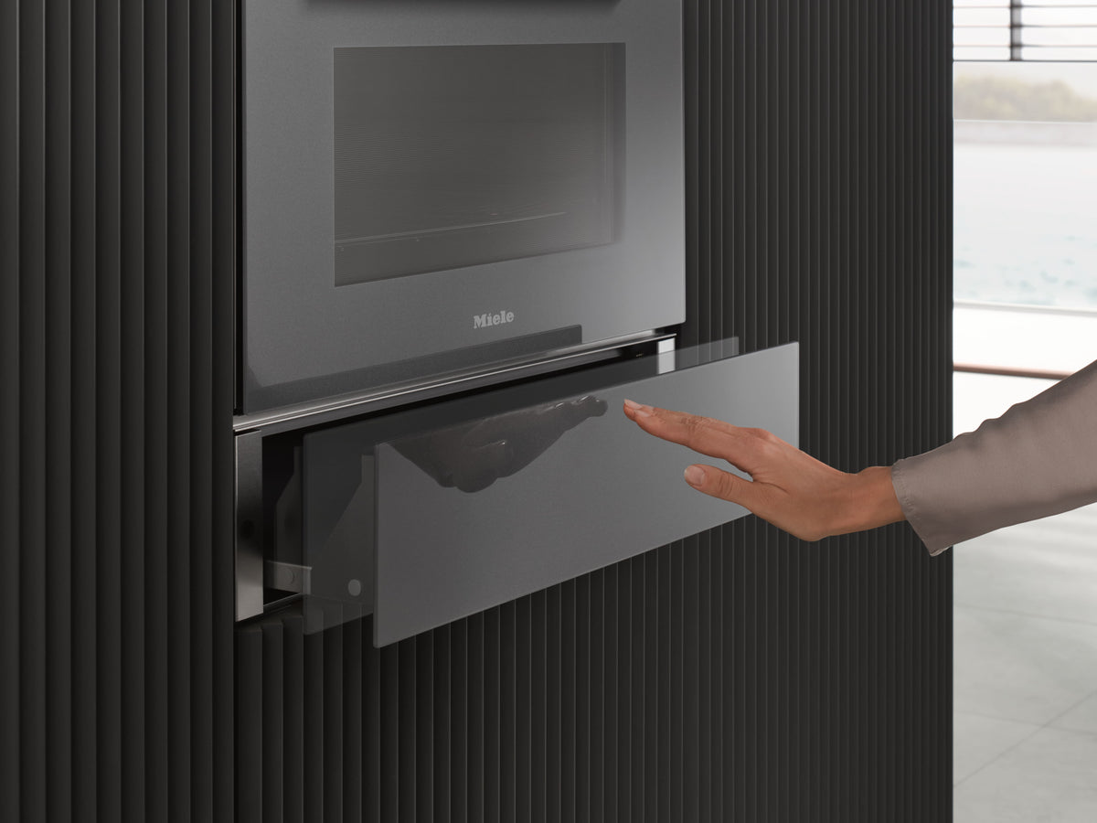Ouverture Push2open d’un tiroir chauffant Gourmet Miele