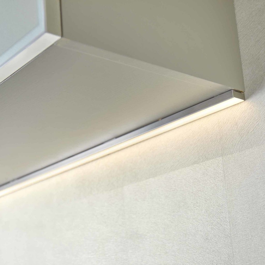 Réglette LED MSA L3900 câble d'alimentation