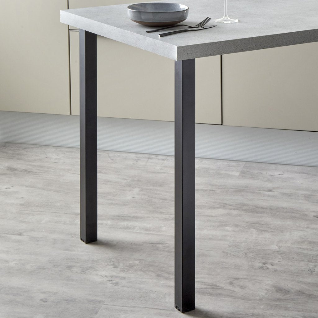 Pied de table et de snack carré en acier - 40 x 40mm - hauteur 870mm - finition noir mat (RAL9005)