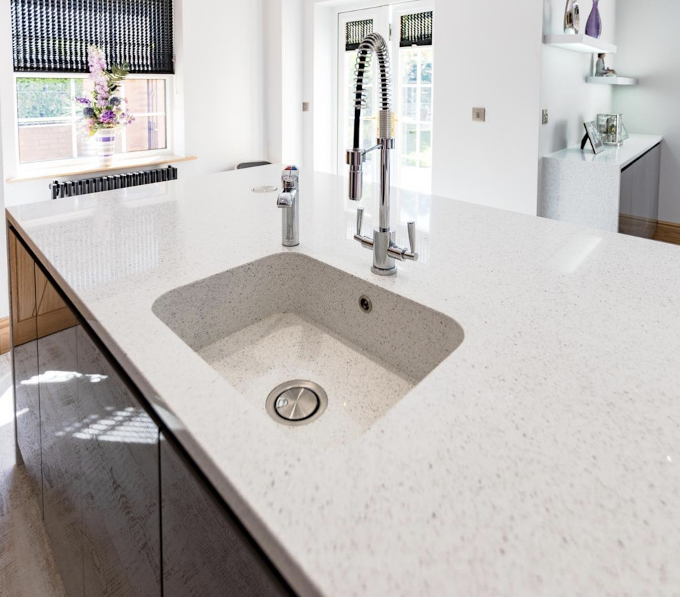 Revêtement de sol et mural en Silestone Blanco Stellar 13 (en m²)