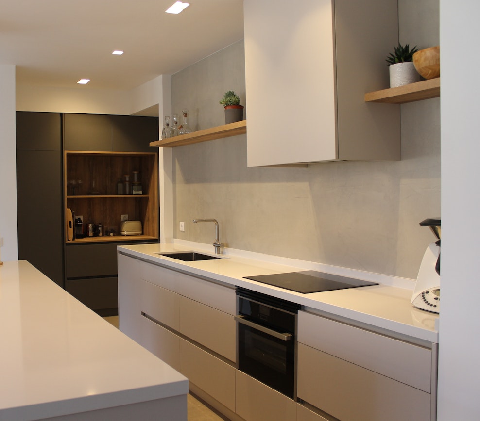 Revêtement de sol et mural en Silestone Miami White 17 (en m²)