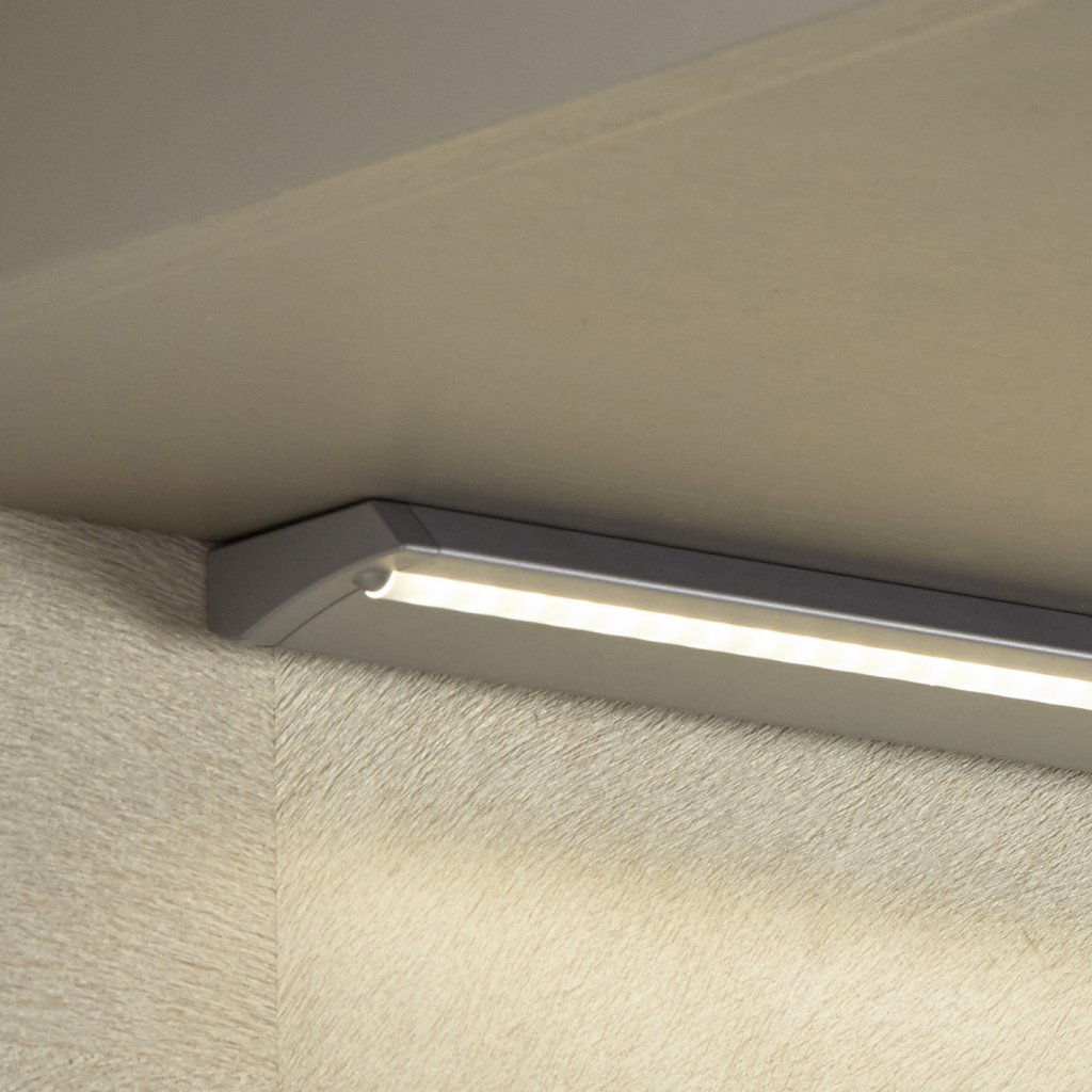 Réglette LED WAVE (500 x 50,7 x 16,5) avec interrupteur infra-rouge et convertisseur intégré - finition aluminium anodisé - puissance 5W / 373lm - 230VAC - 4000K