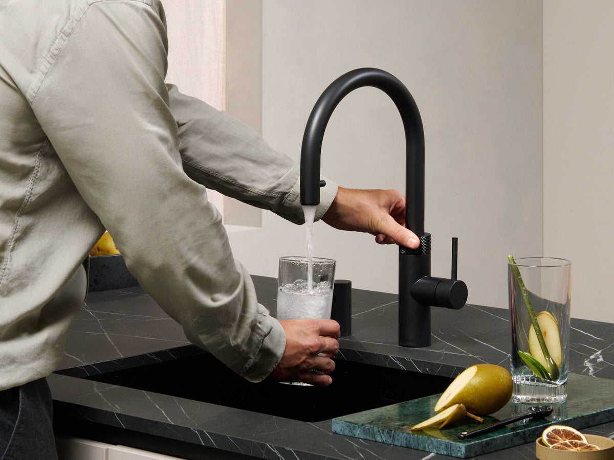 Revendeur Quooker agréé Cuisine Milena – mitigeur eau bouillante Quooker Flex noir
