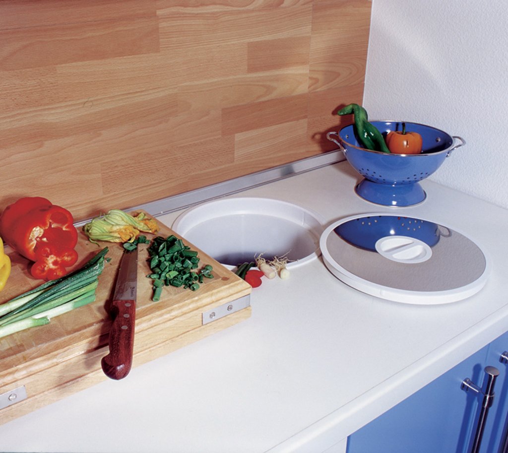 Vide-déchets MSA B5011 blanc et inox Ø 295 mm